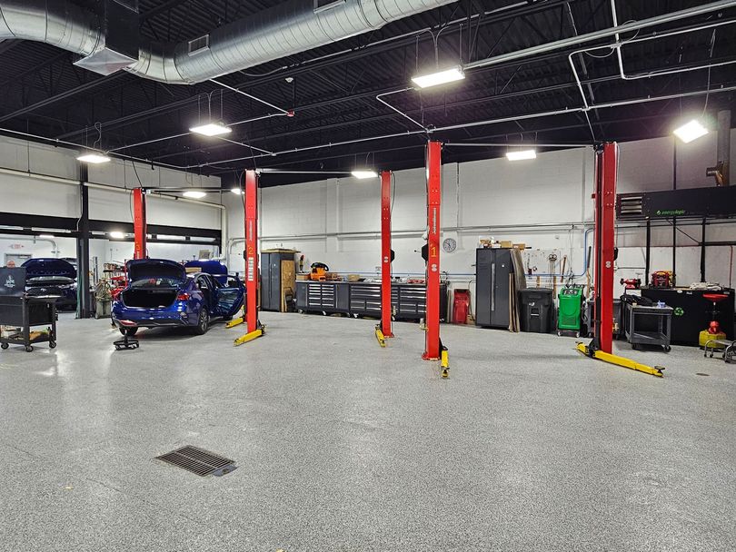 D&H Collision Center