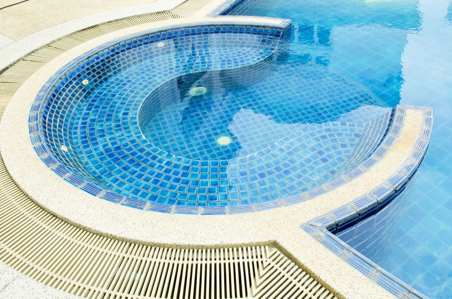 pool repairs