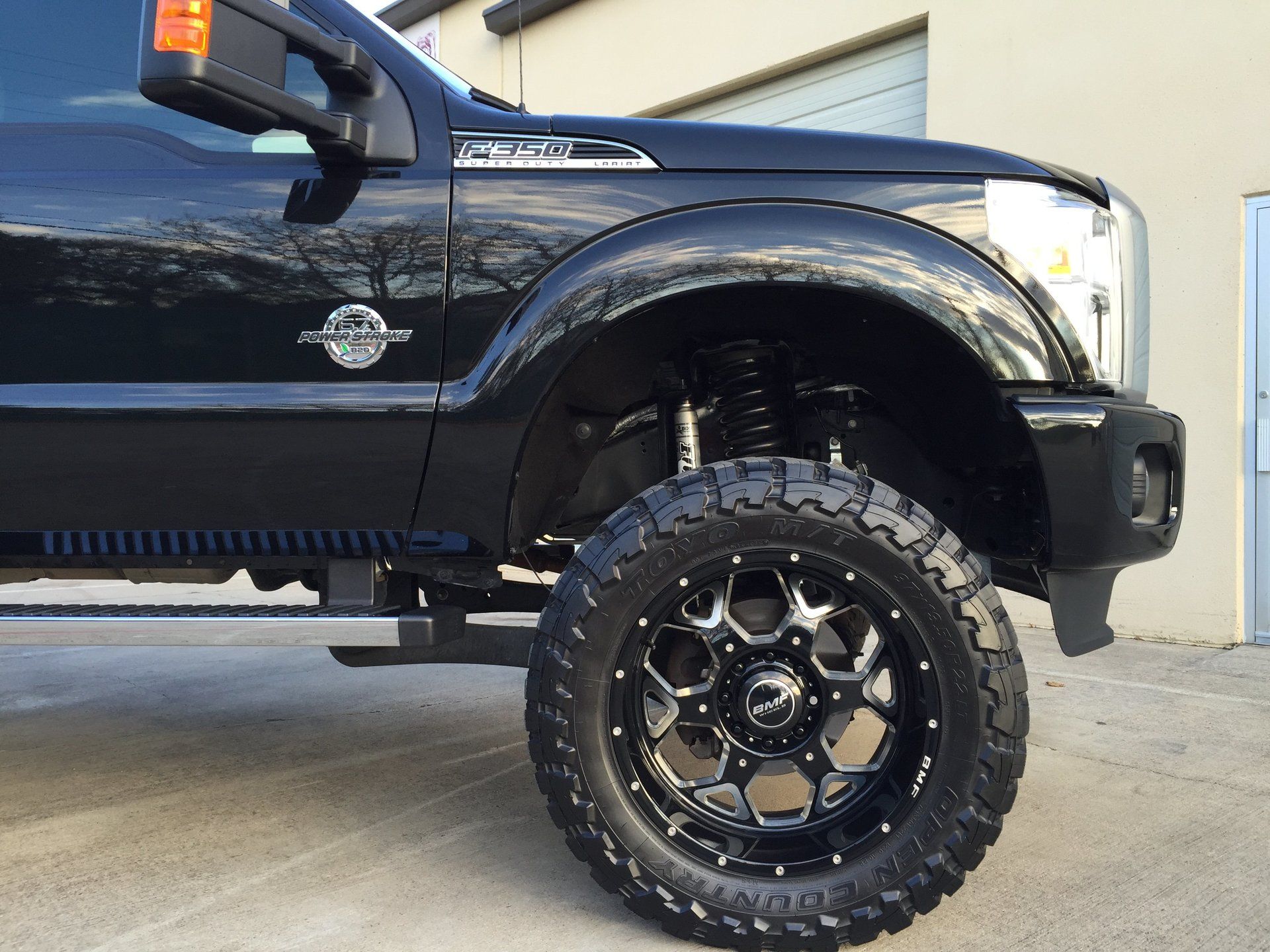 Undercarriage Detail