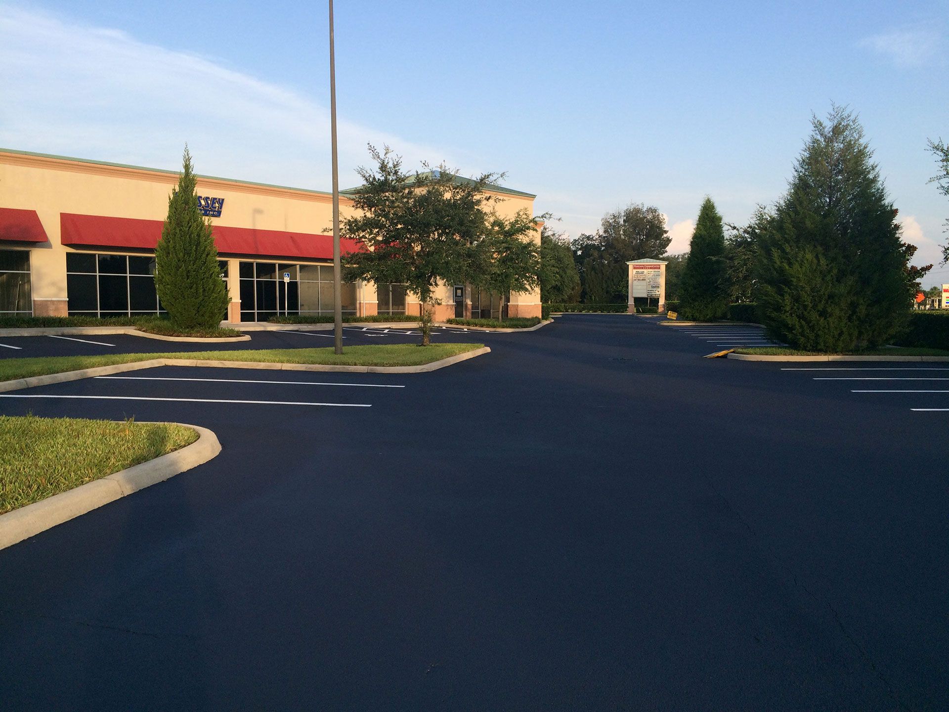 commercial sealcoating services