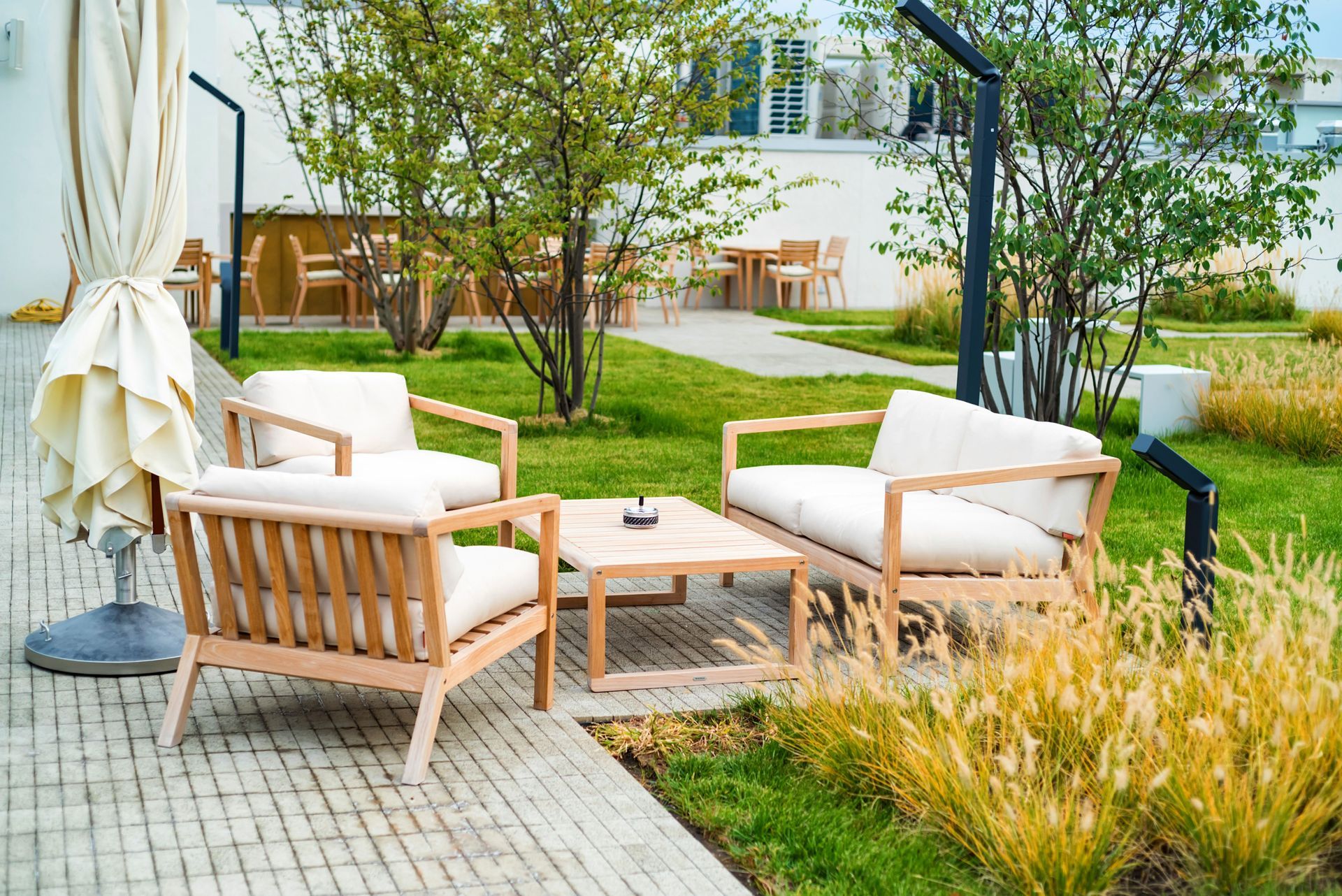 outdoor patio furniture