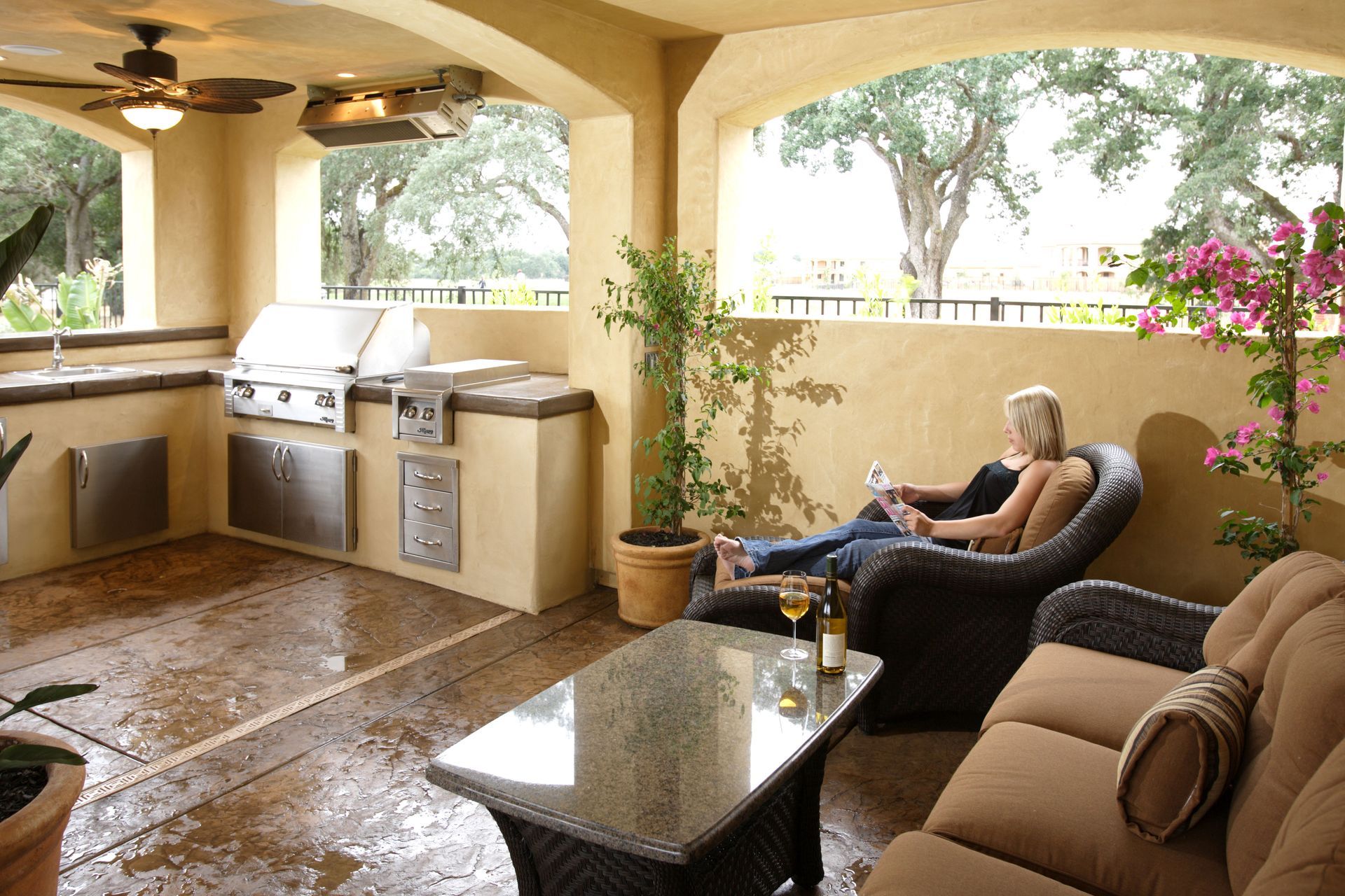 outdoor furniture maintenance