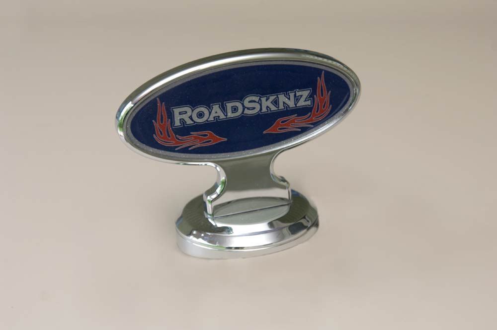 Hood pull with custom logo