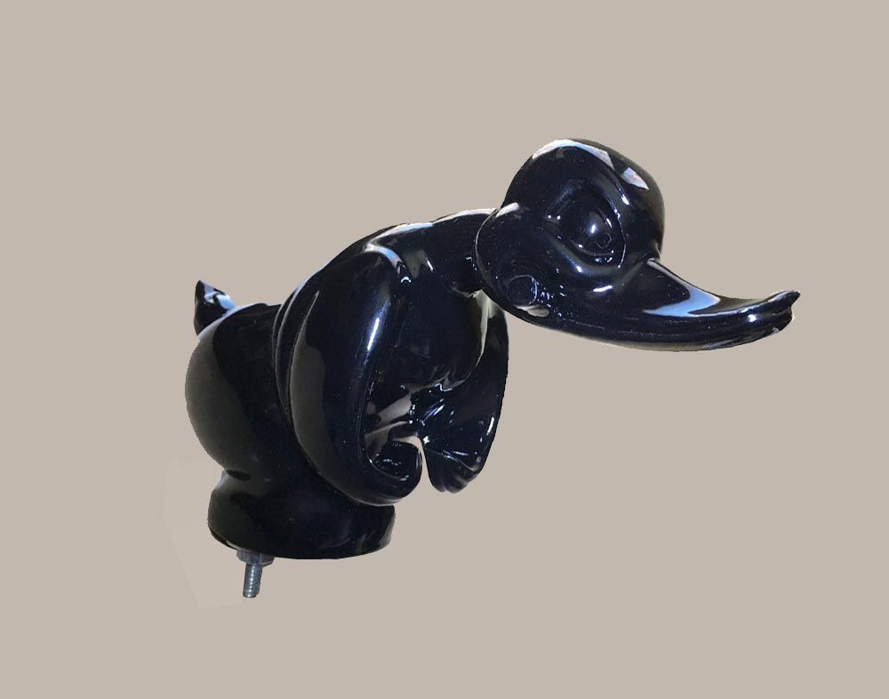 Hood pull black duck