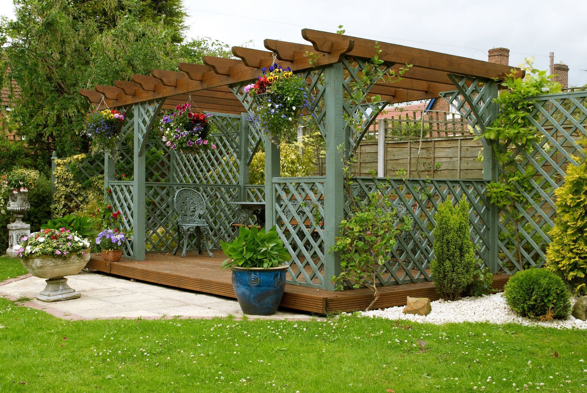 louvered pergola