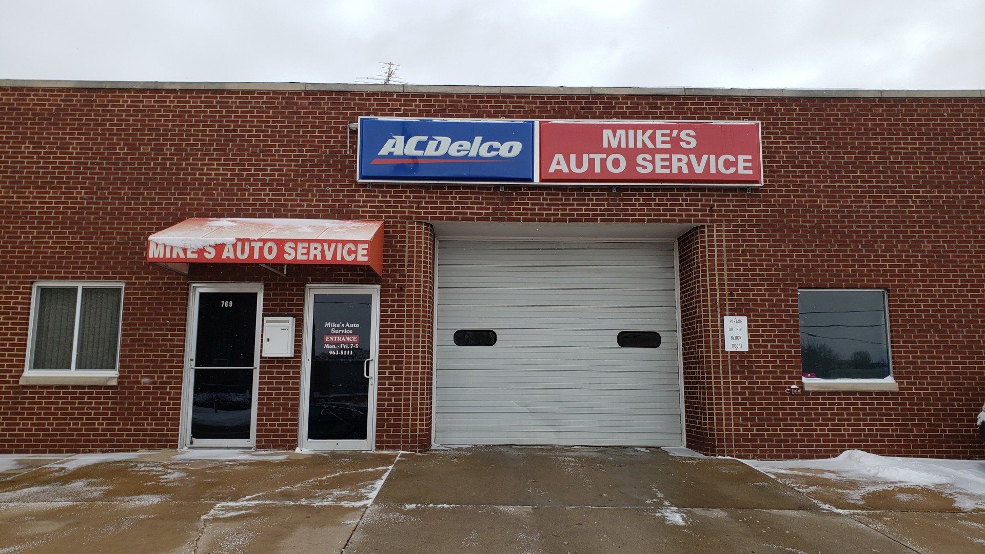 Mike's Auto Service Inc Photo Gallery Rockford, IL