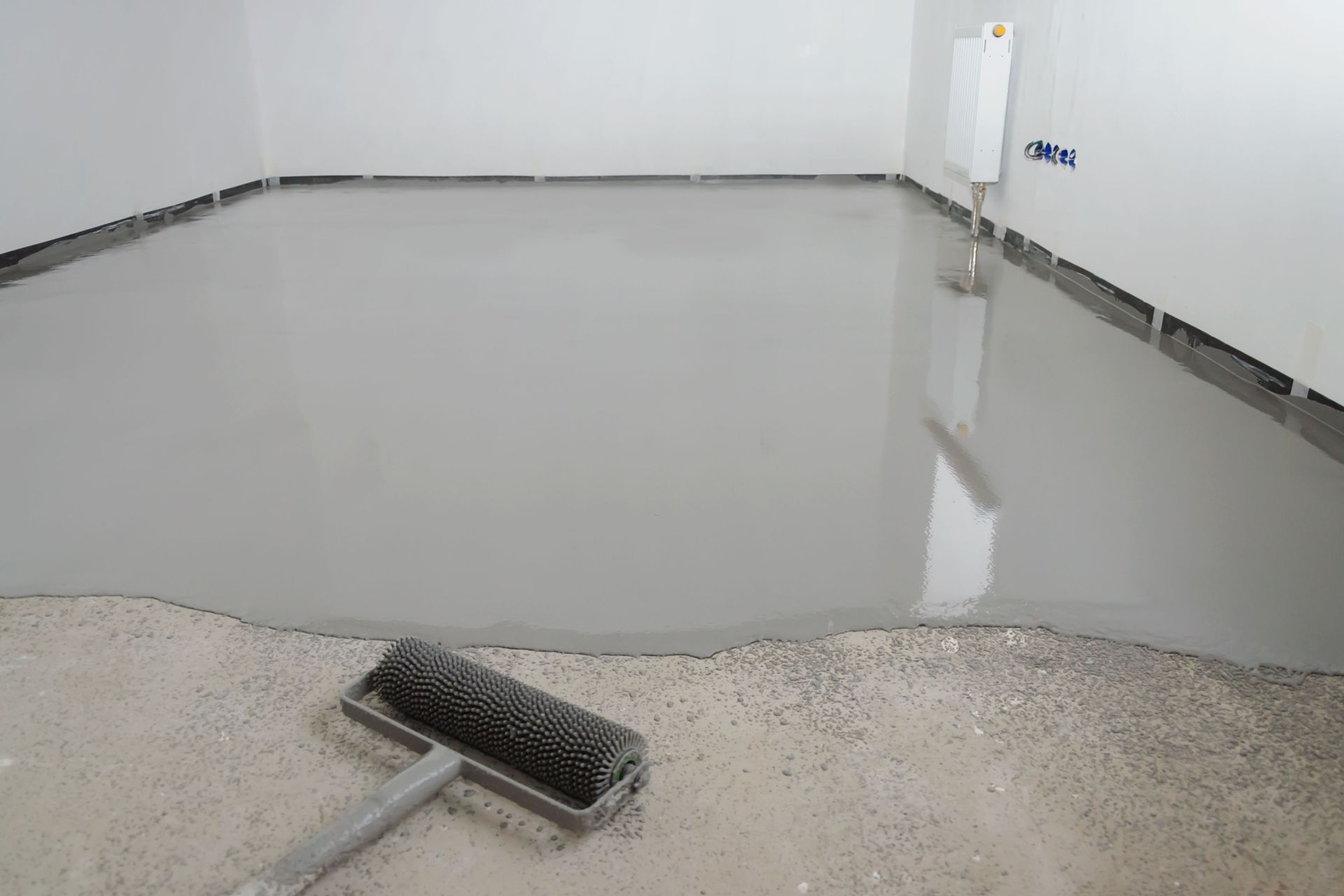 self leveling floor installation