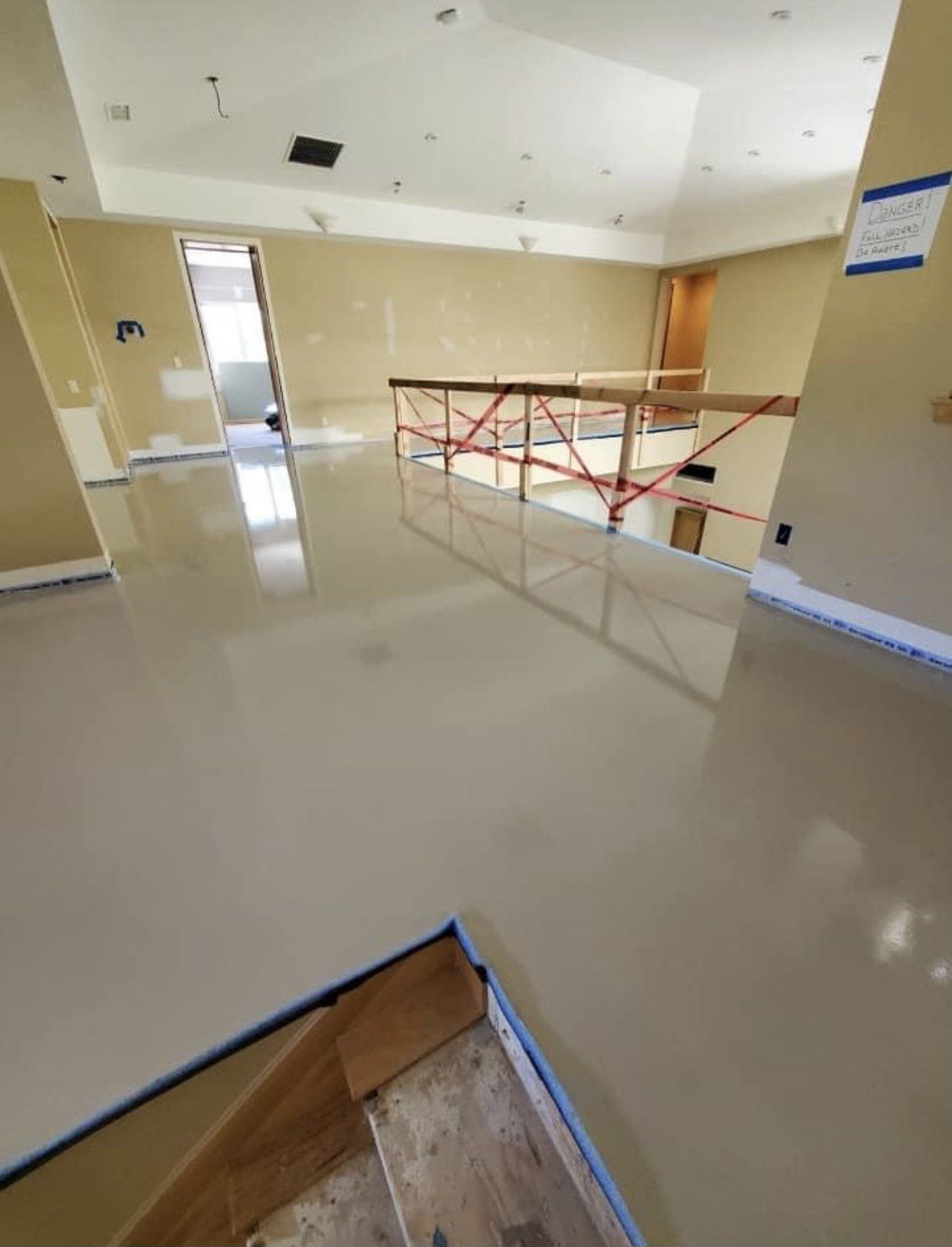 self-leveling floor