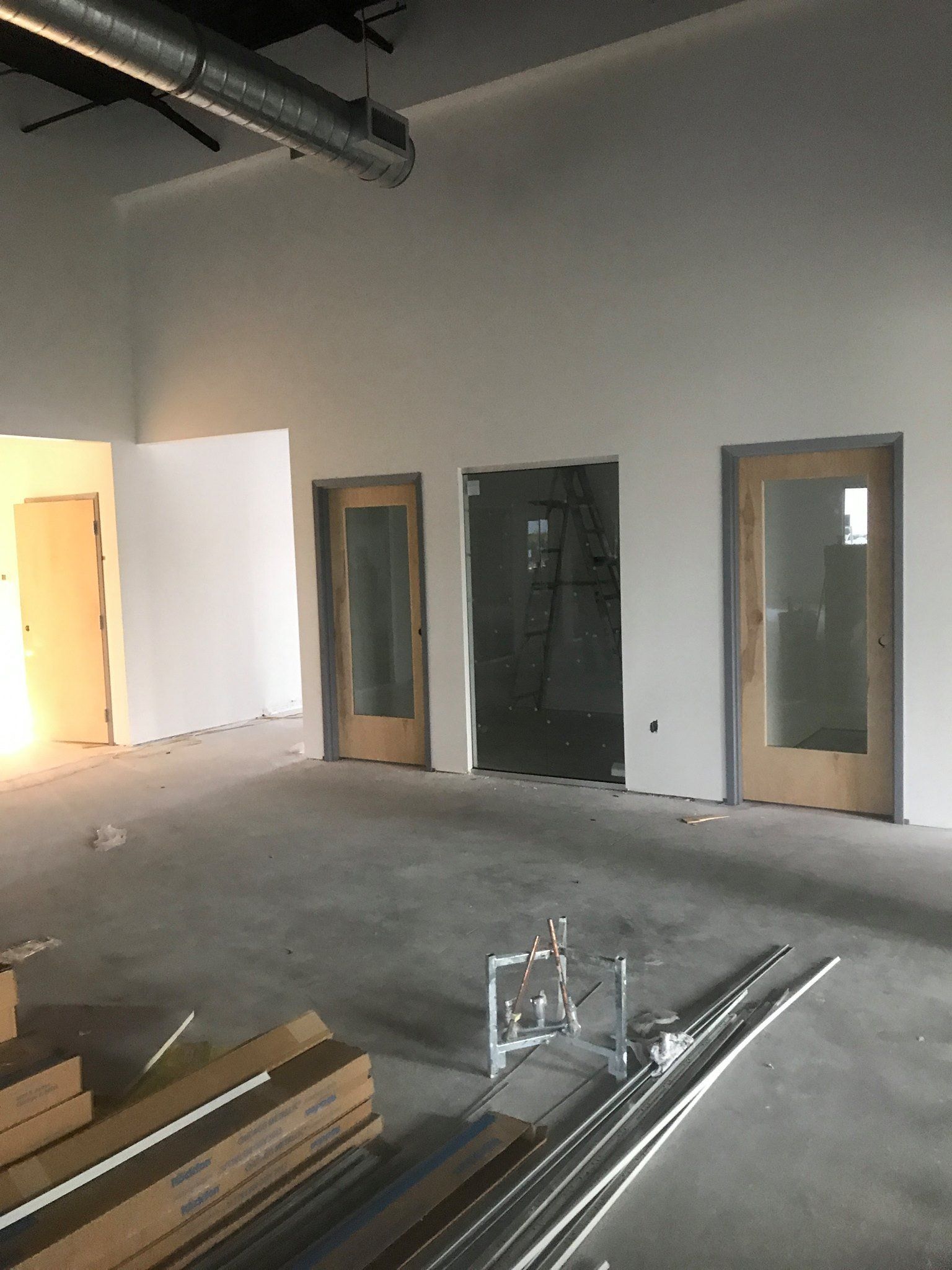 Commercial door