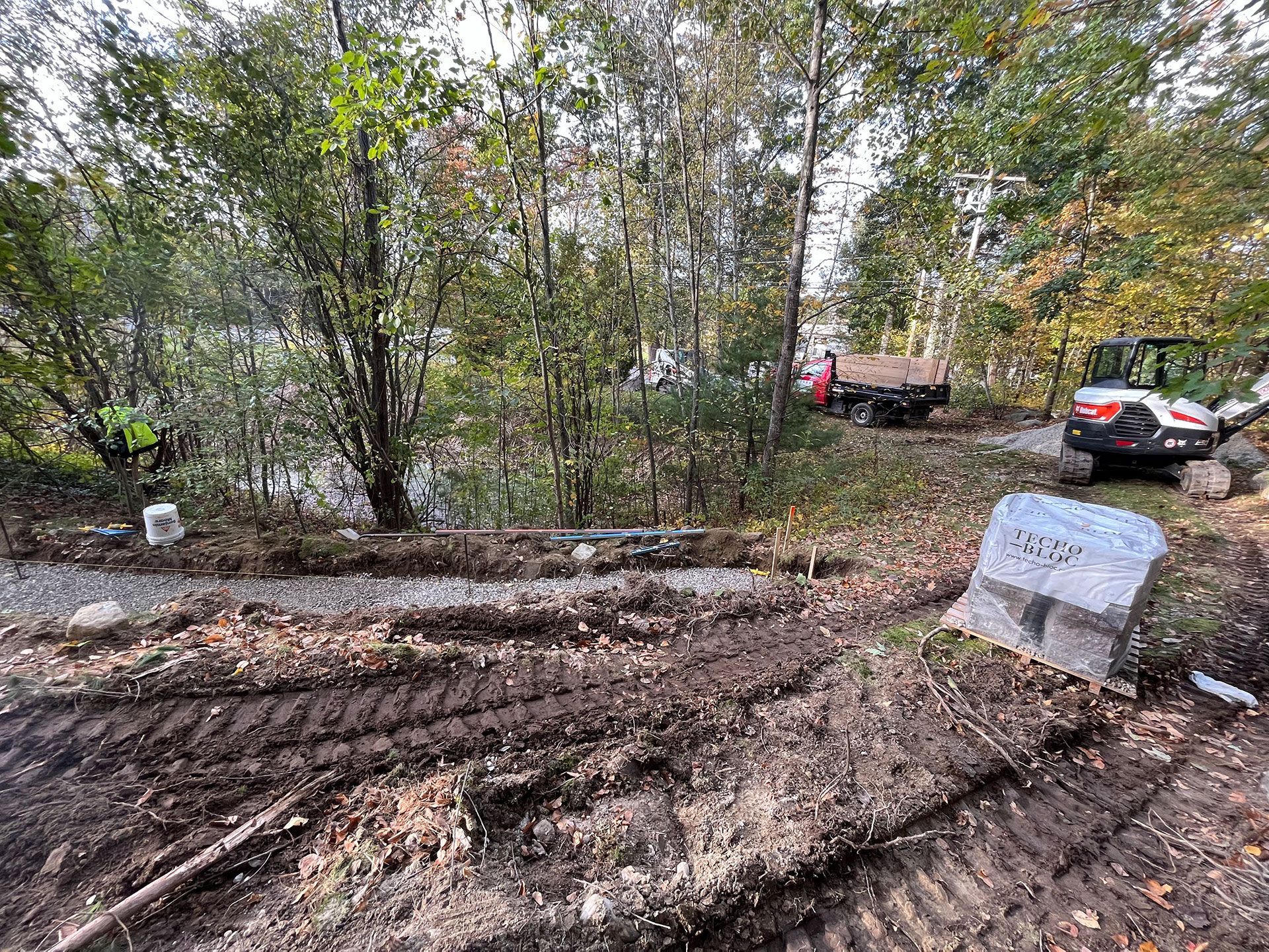 Land clearing service on going