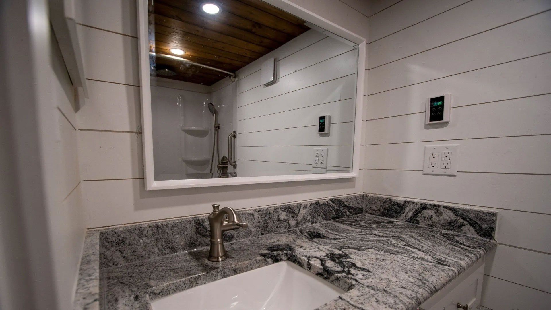 bathroom remodeling