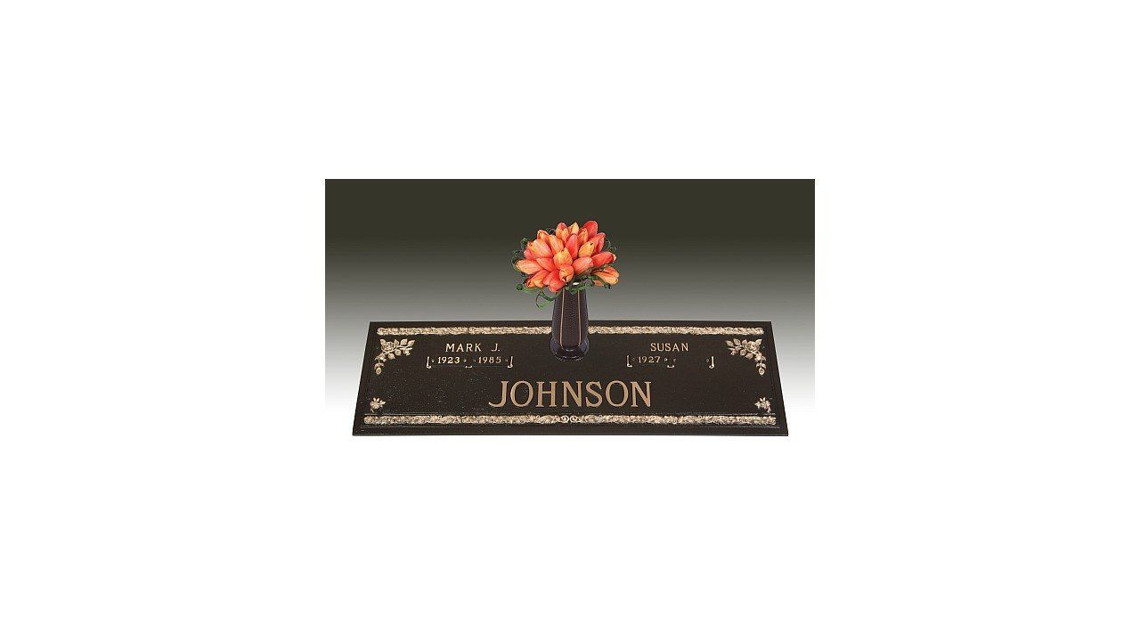 MonumentsGraniteHeadstonesMemorialsCemeteryMausoleumsBroomall