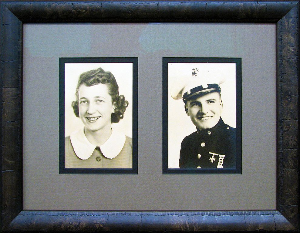 Vintage portraits frame
