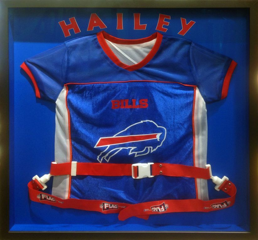 Shadow box frame