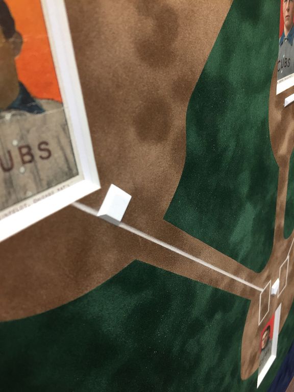 A picture of a man in a cubs jersey