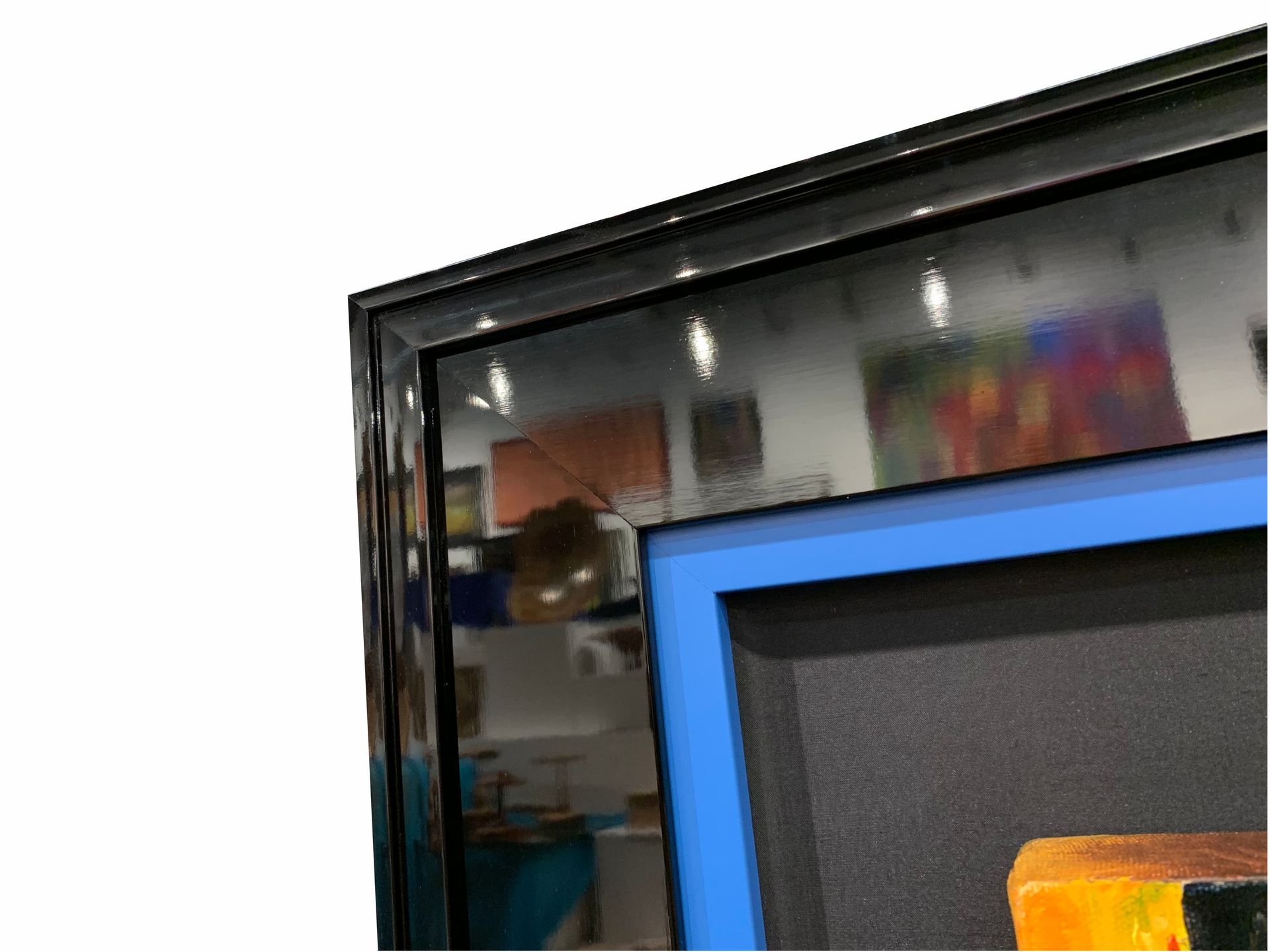 A close up of a picture frame with a blue border