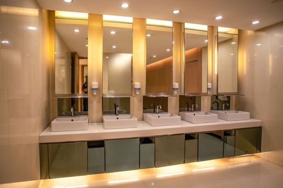 Atlas Glass & Mirror