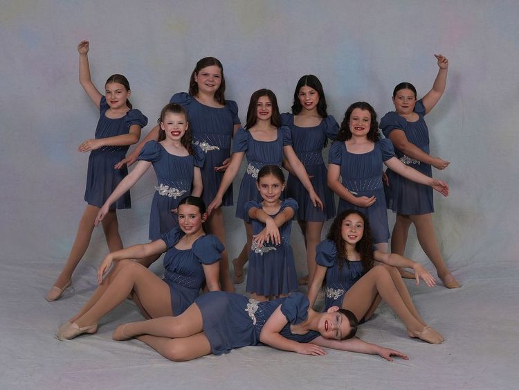 Dancing kids