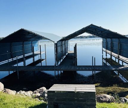 Serv-A-Dock