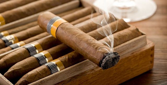 medford news and tobacco Cigars Grants Pass, Bend & Medford, Oregon (OR)