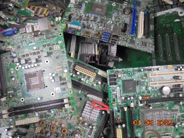 E-scrap motherboards