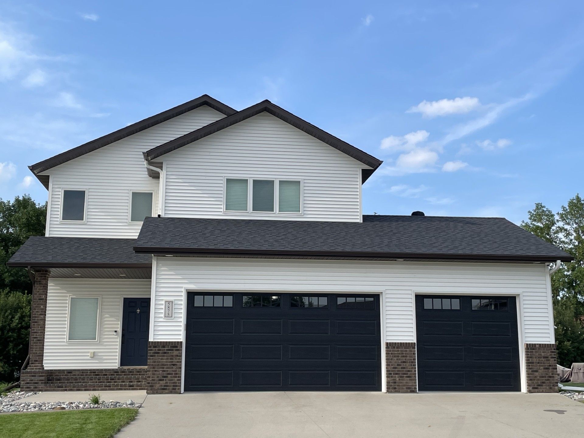 Black With Stockbridge Insulated Glass