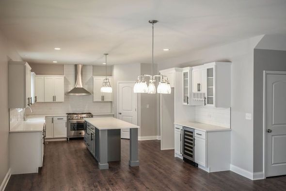 Cachey Builders