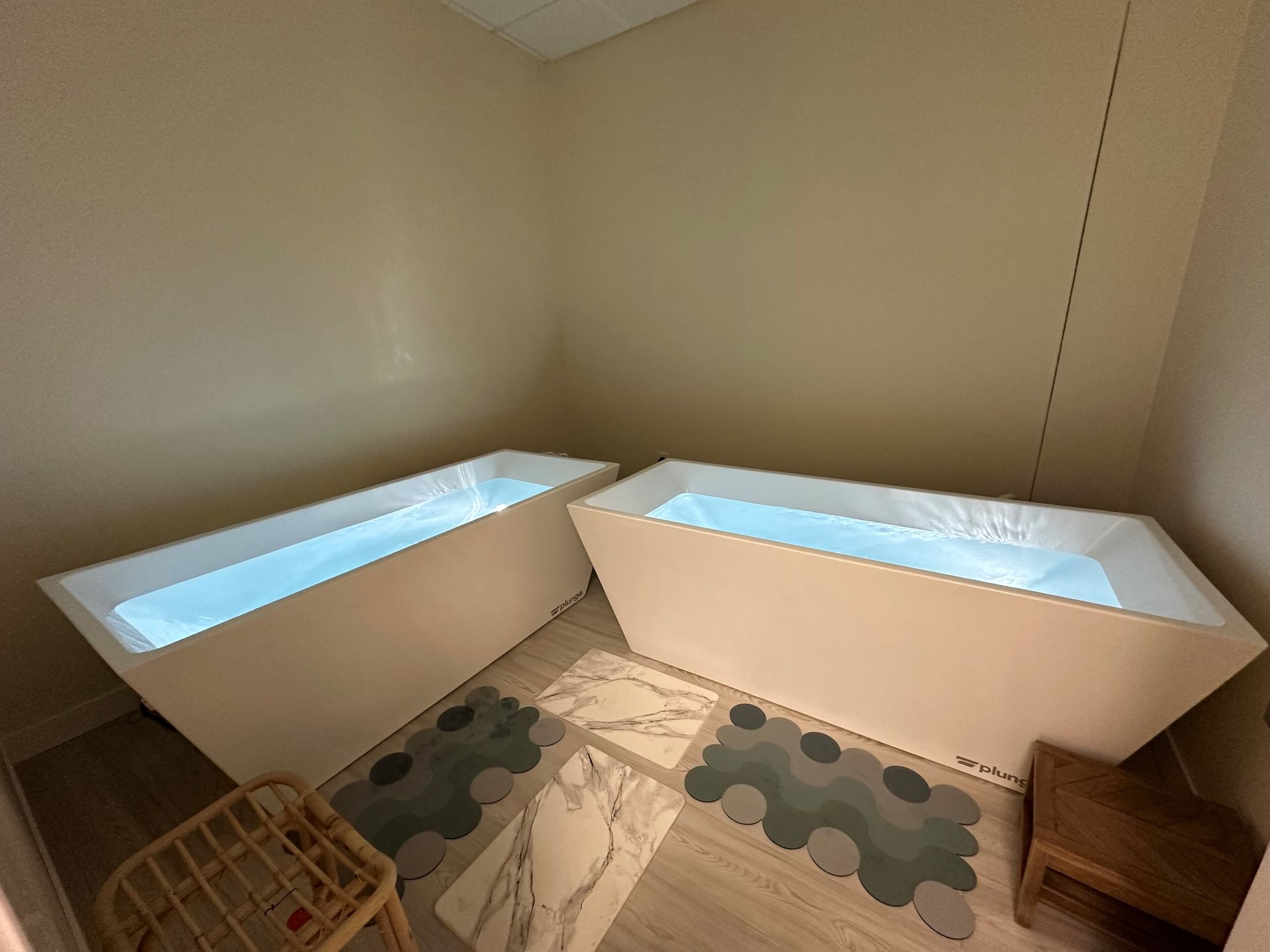 Hot Tub & Cold Plunge