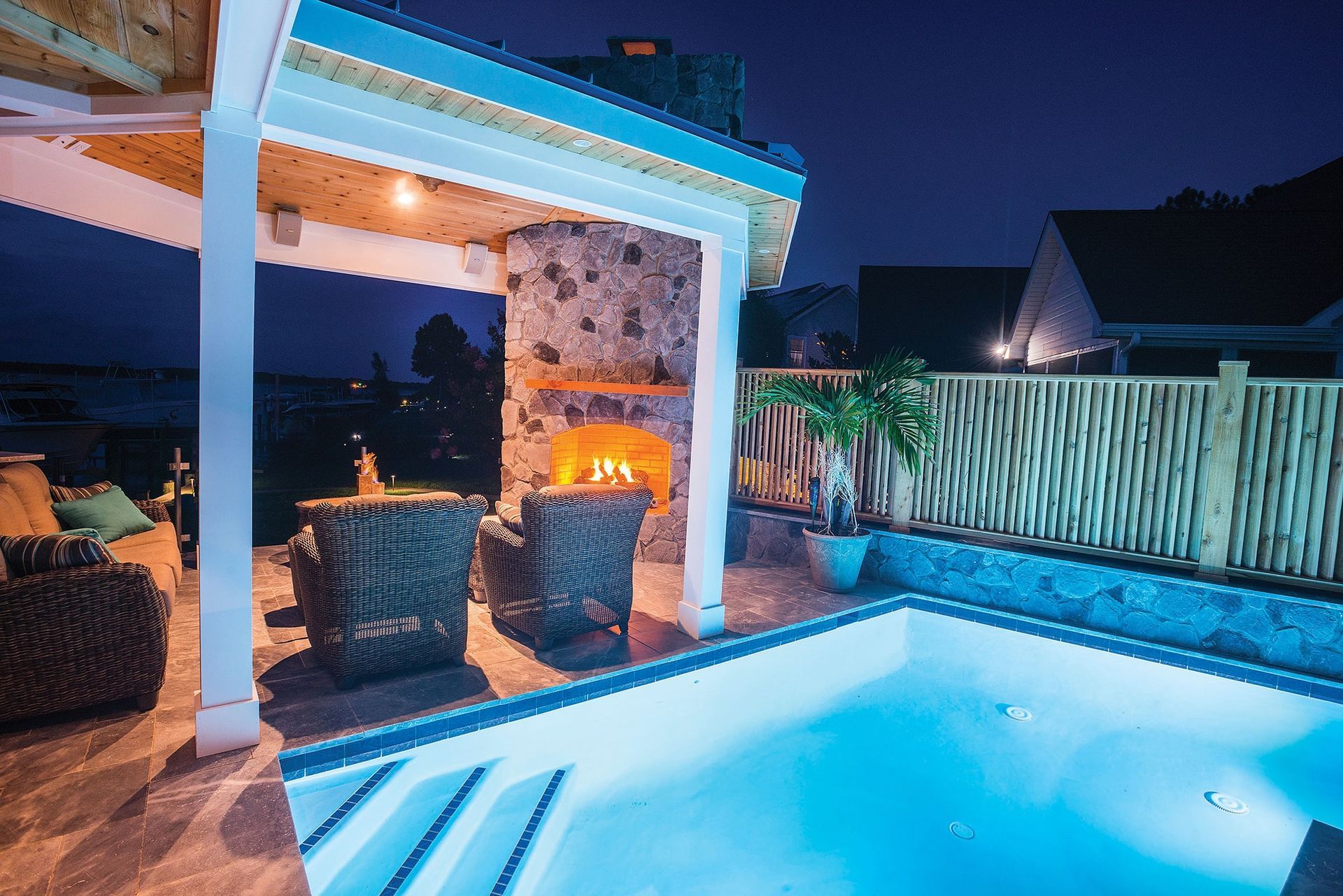 Stylish pool