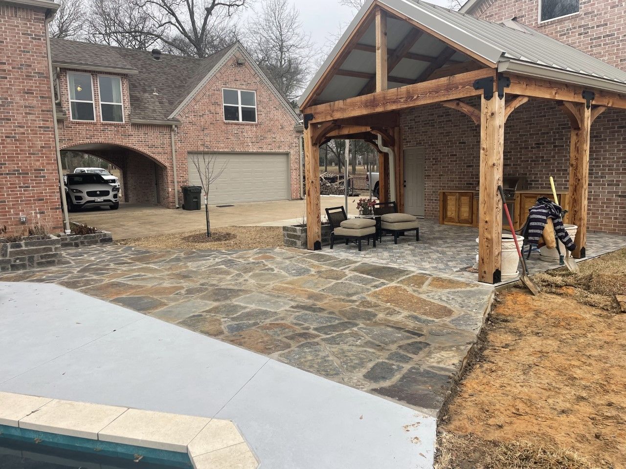 Flagstone patio