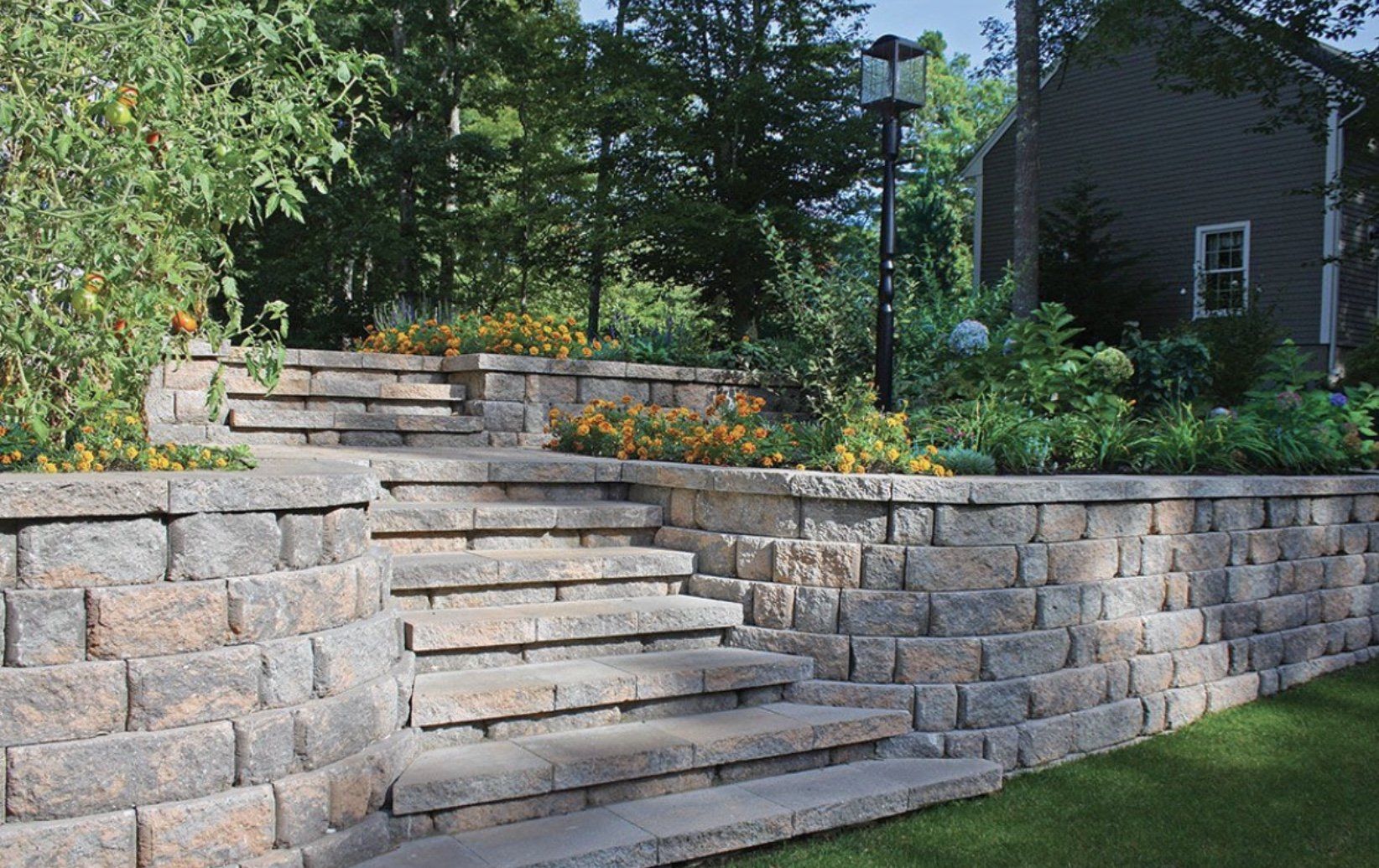 stone retaining wall