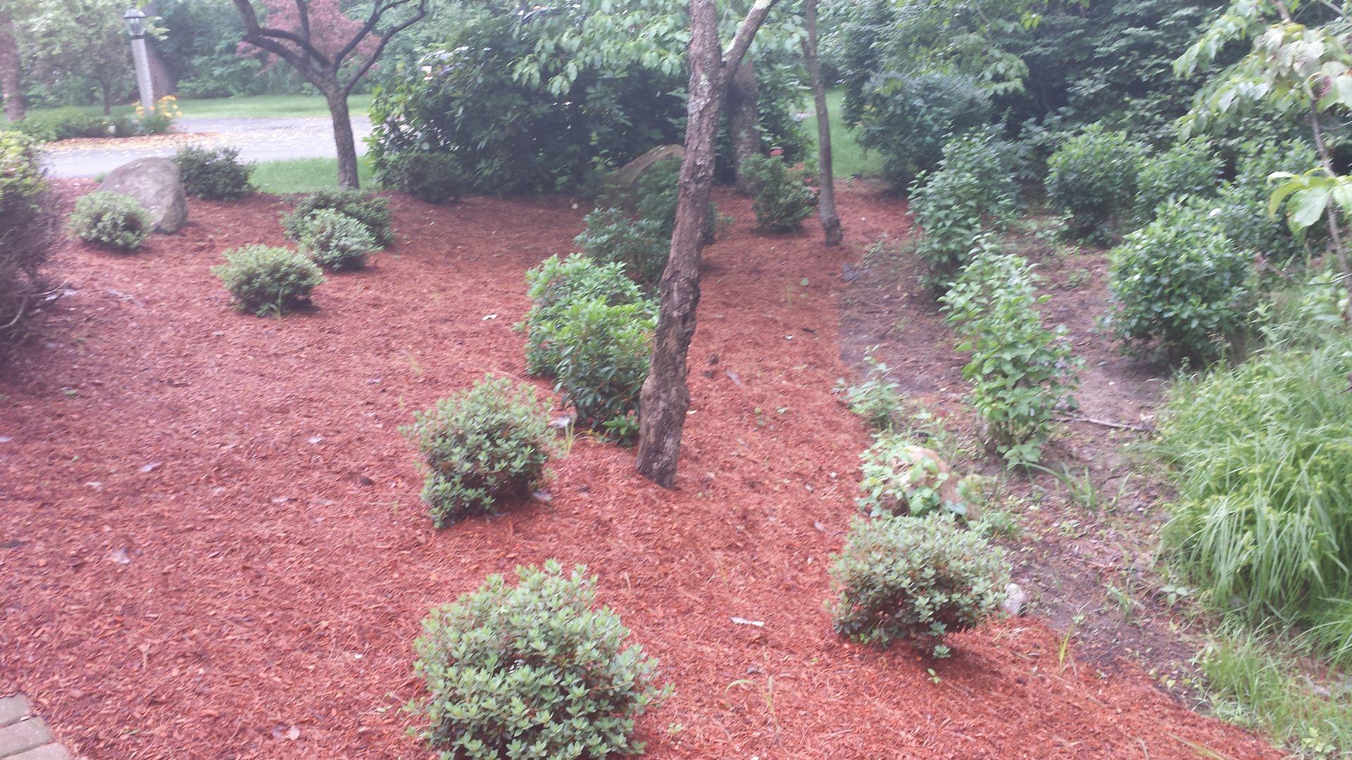 Mulch Installation Sweeet Landscaping Londonderry, NH