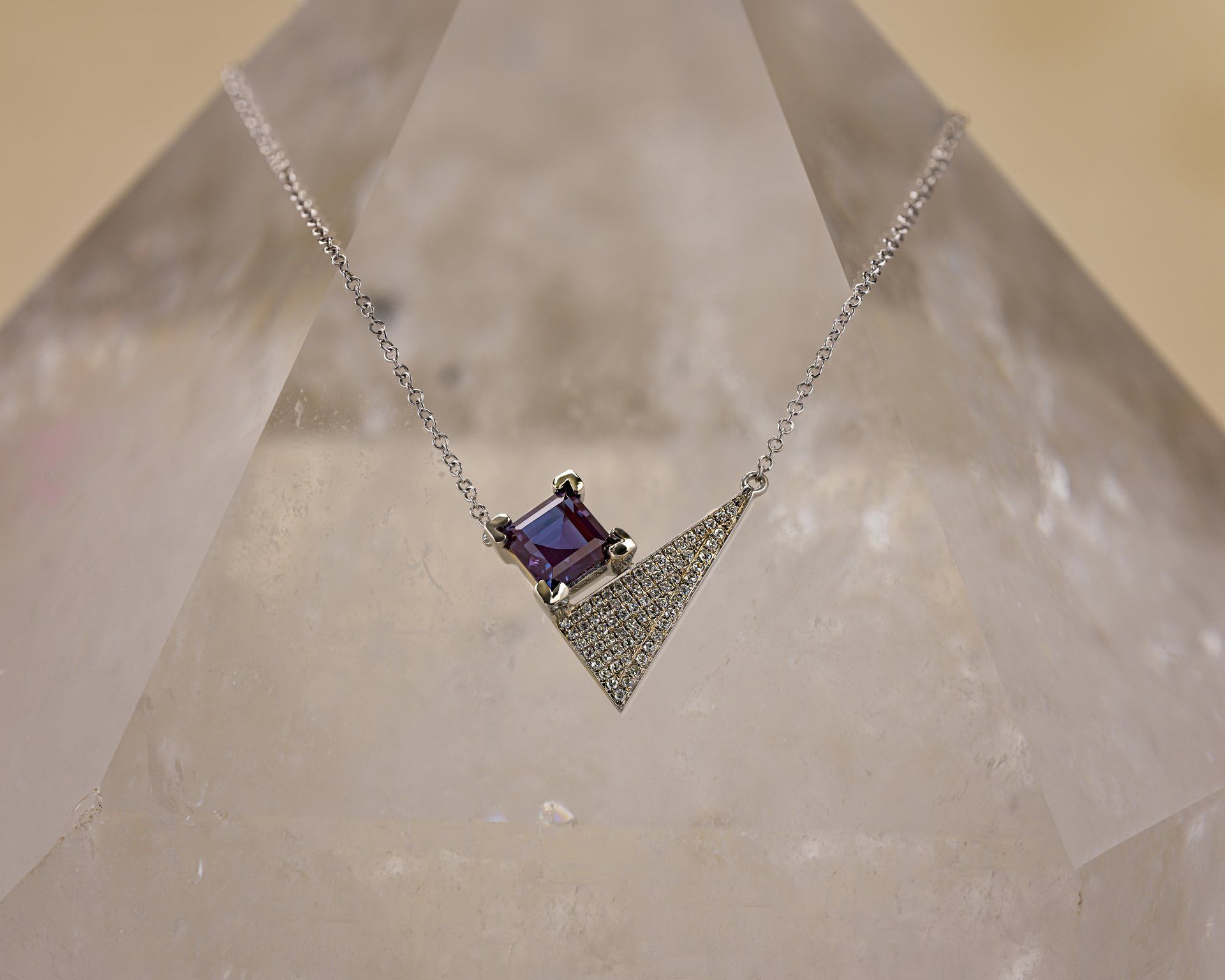 Lovely pendant of a necklace