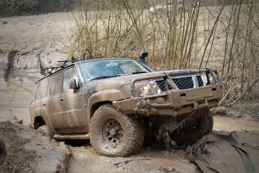 4X4 truck in mud