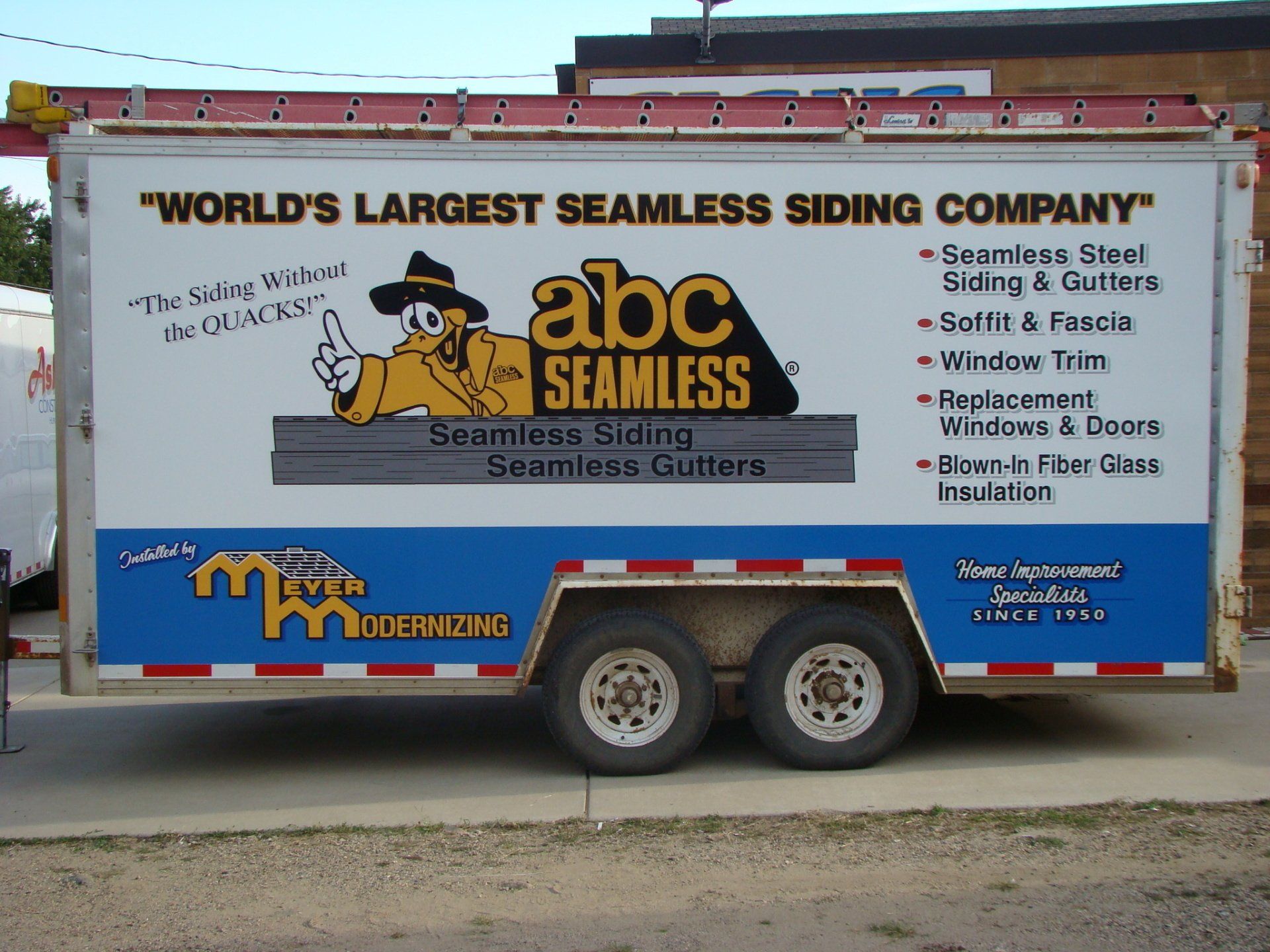 Trailer Lettering