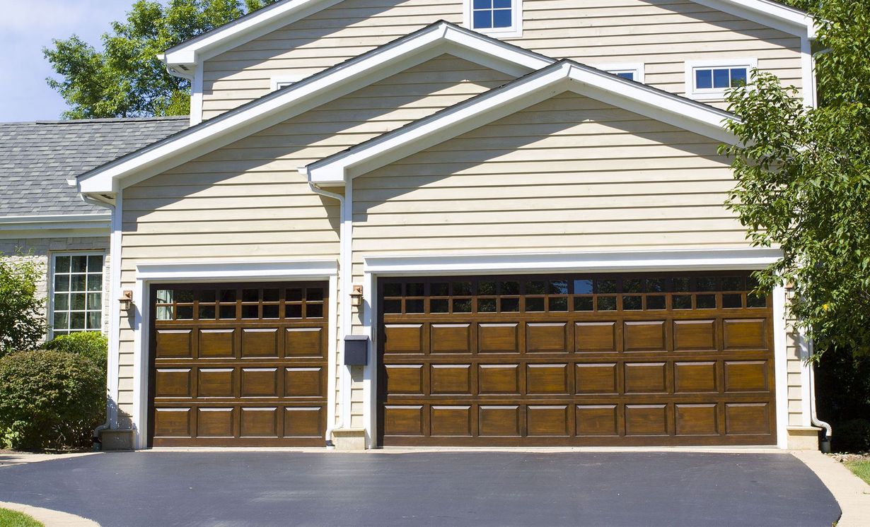 Garage Doors By Roy North