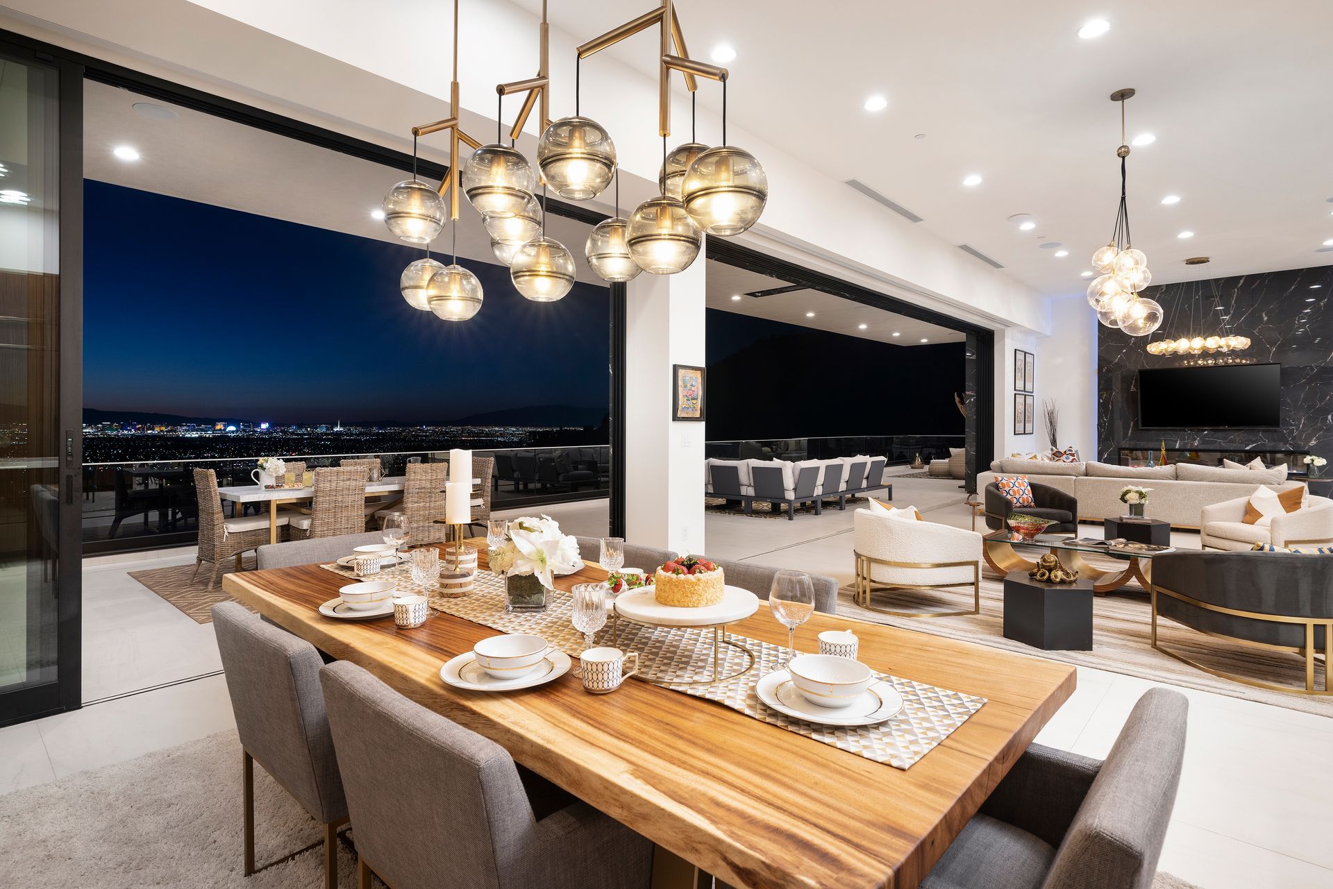 Beautiful kitchen and dining room