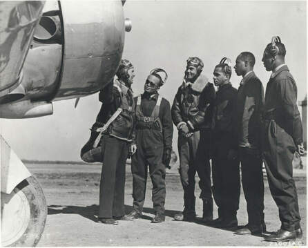 GROUP OF TUSKEGEE AIRMEN-Elite ALL AFRICAN AMERICAN 332nd Fighter PHOTO #2