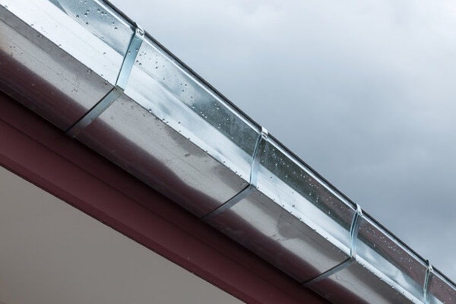 metal rain gutter