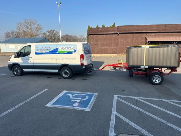 Tubs R Us Pools & Spas