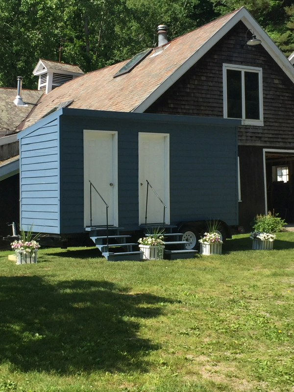 Wedding bathroom trailer