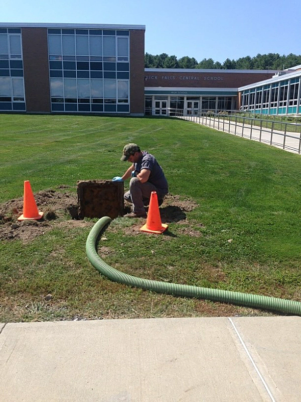 Septic maintenance services