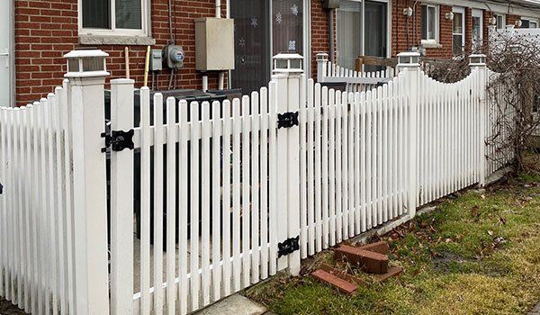 B & B Fence Photo Gallery | Clinton Township, MI