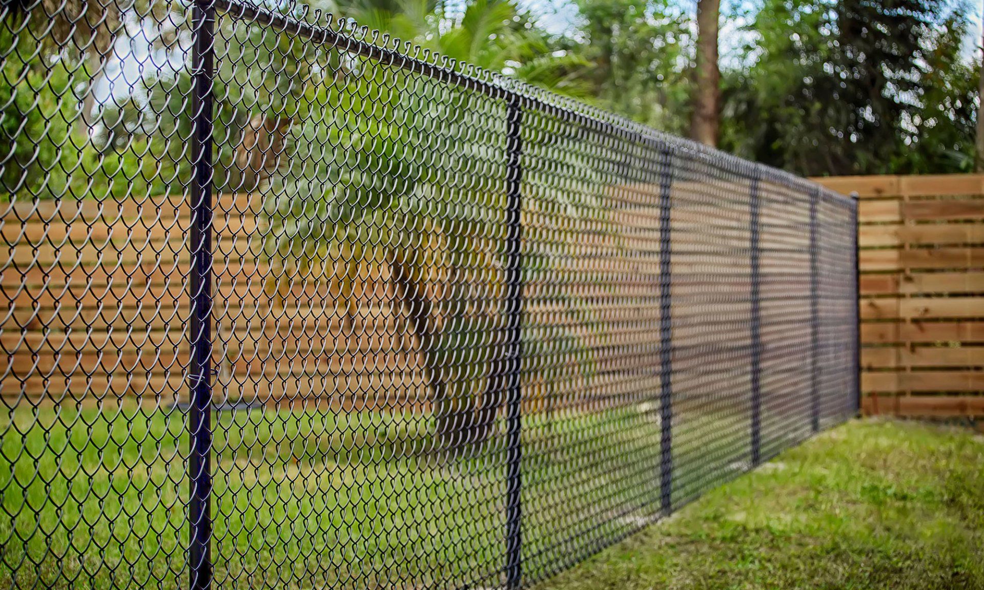 B & B Fence | Fencing Contractor | Clinton Township, MI