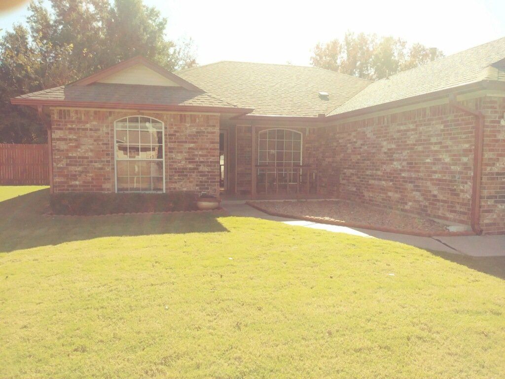 Gutter cleaning and repair