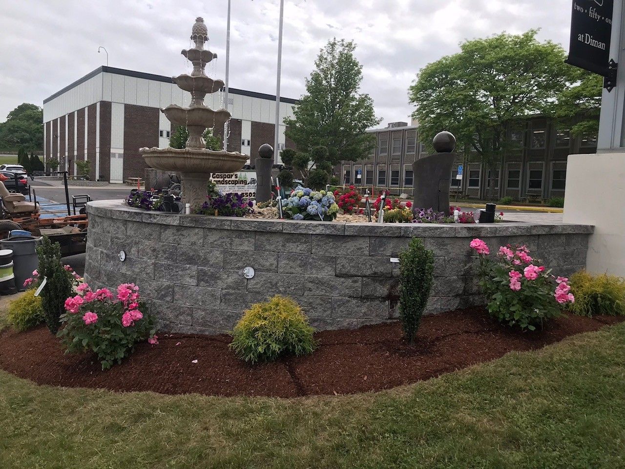Retaining wall with landscape