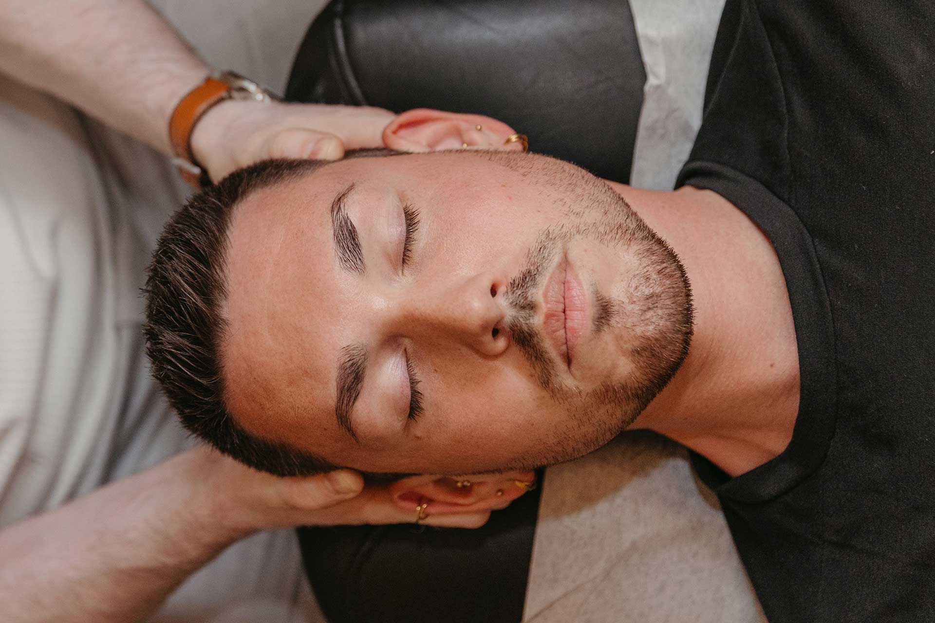 chiropractor for neck pain