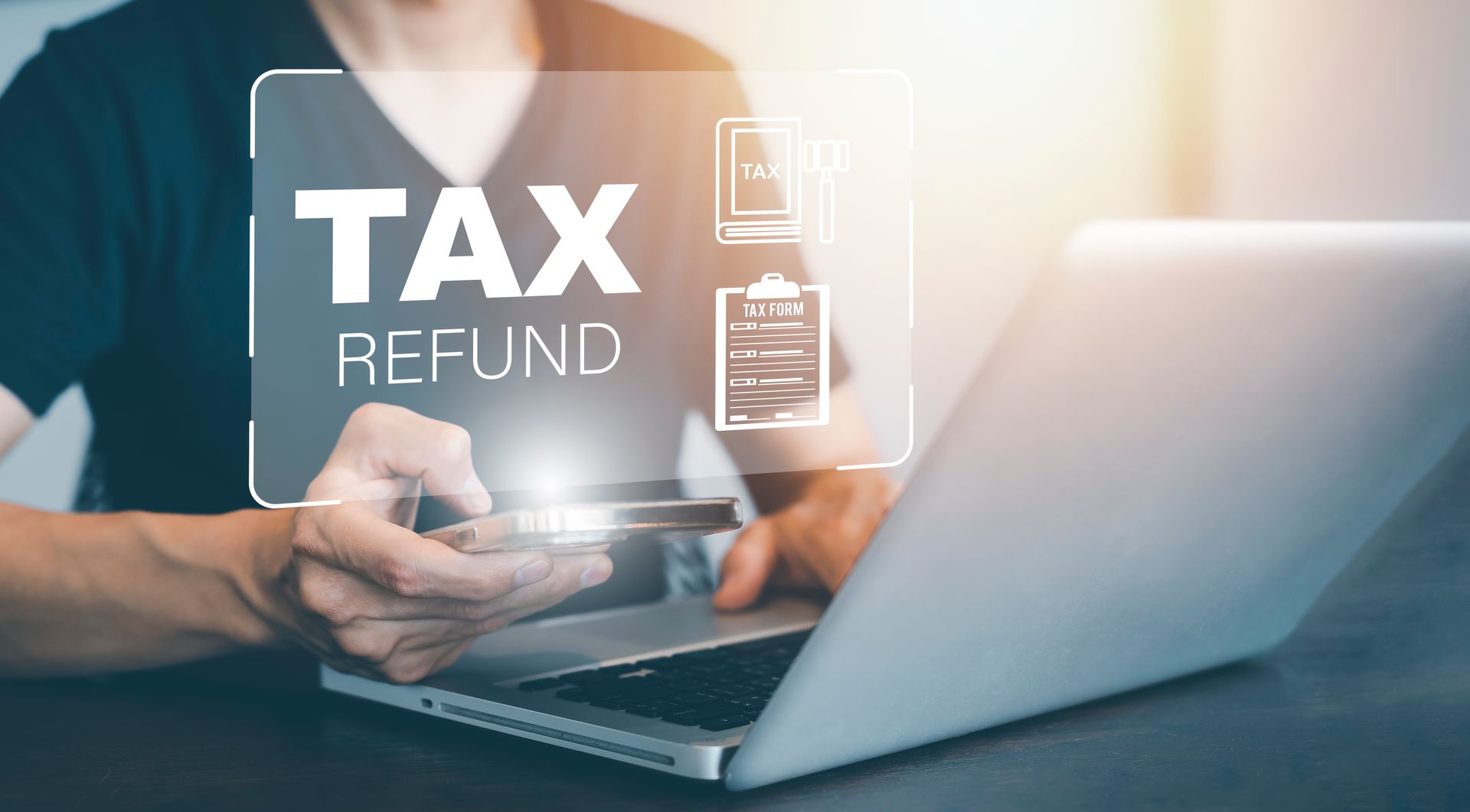 Tax Refund Image