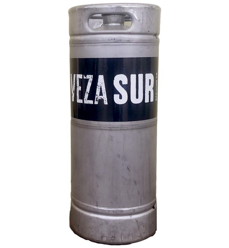 Silver metal beverage keg with black label reading Cerveza Sur