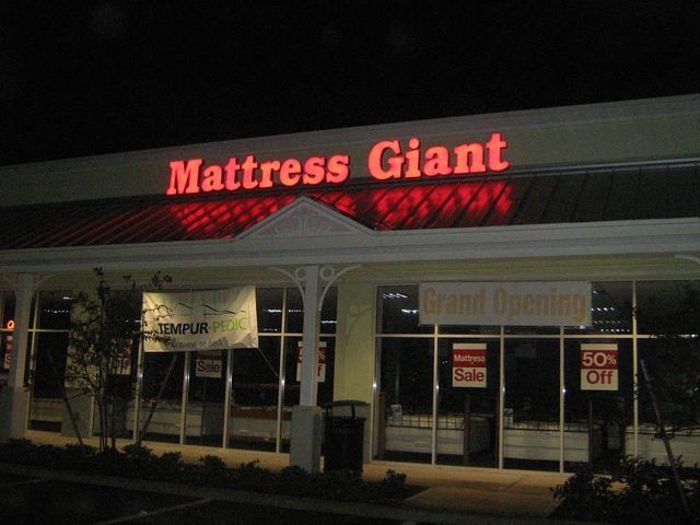 Mattress Giant